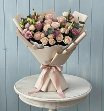 Букет цветов из:  Розы и Лизиантусы в Талицах Ивановской области
