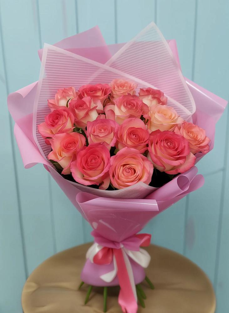 Букет 15 Розовых роз Равель в Талицах Ивановской области