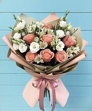 Букет цветов из:  Розы, Альстромерии и Лизиантусы в Талицах Ивановской области