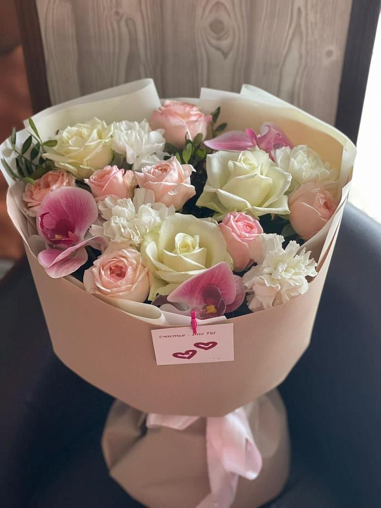 Букет цветов из: Орхидеи, Розы и Гвоздики в Талицах Ивановской области