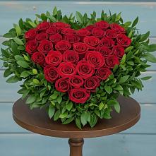 Цветочная композиция из Розы в виде сердца в Талицах Ивановской области