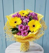 Букет цветов из:  Хризантемы и Герберы в Талицах Ивановской области