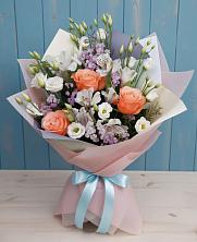 Букет цветов из:  Лизиантусы, Розы, Альстромерии и Гипсофила в Талицах Ивановской области