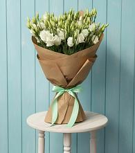 Букет цветов из:  Лизиантусы в Талицах Ивановской области