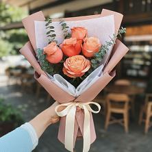 Букет цветов из:  Розы в Талицах Ивановской области