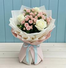 Букет цветов из:  Розы в Талицах Ивановской области