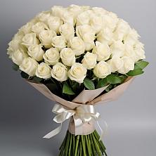 Букет 101 беля роза Белоснежка в Талицах Ивановской области