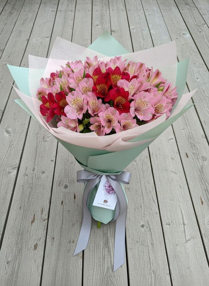 Букет цветов из: Альстромерии в Талицах Ивановской области