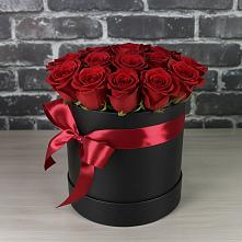 Цветочная композиция из Розы в шляпной коробке в Талицах Ивановской области