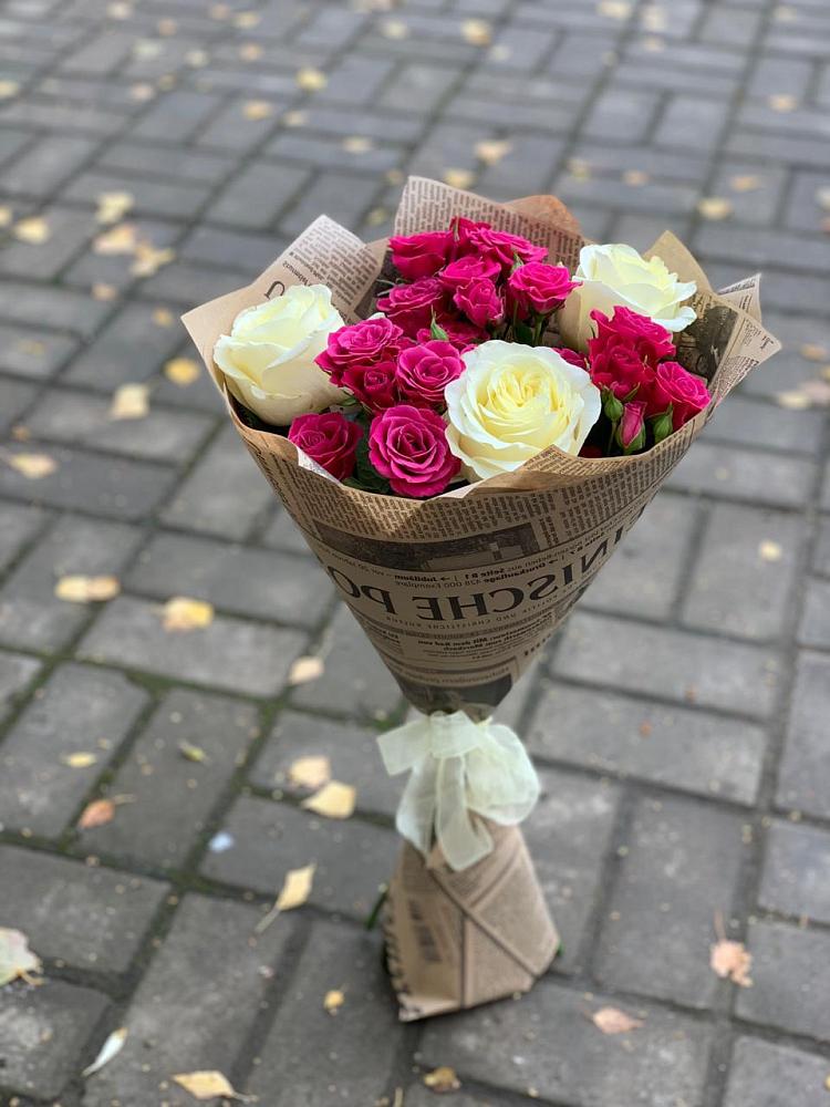 Букет цветов из: Розы в Талицах Ивановской области