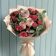 Букет цветов из:  Гвоздики и Розы в Талицах Ивановской области