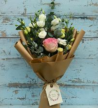Букет цветов из:  Розы и Лизиантусы в Талицах Ивановской области